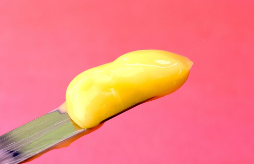 Lemon Icing.