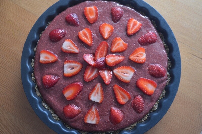 Vegan Strawberry Cake